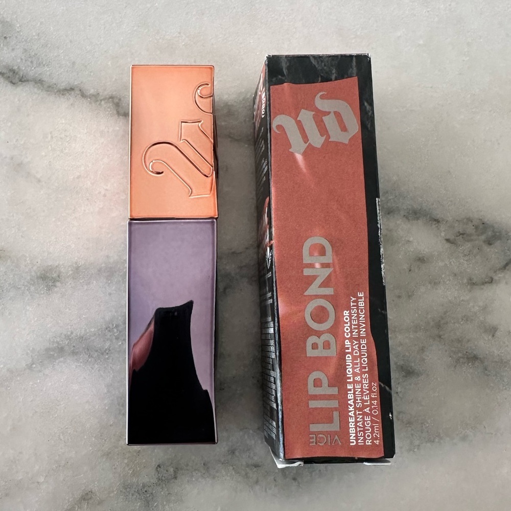 ❗️SOLD❗️URBAN DECAY Vice Lip Bond Glossy Longwear Liquid Lipstick - Picture 4 of 5